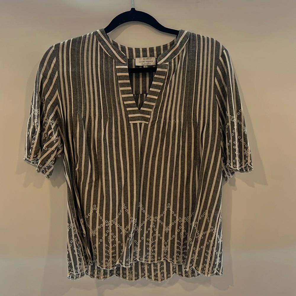 Small Lucky Brand top